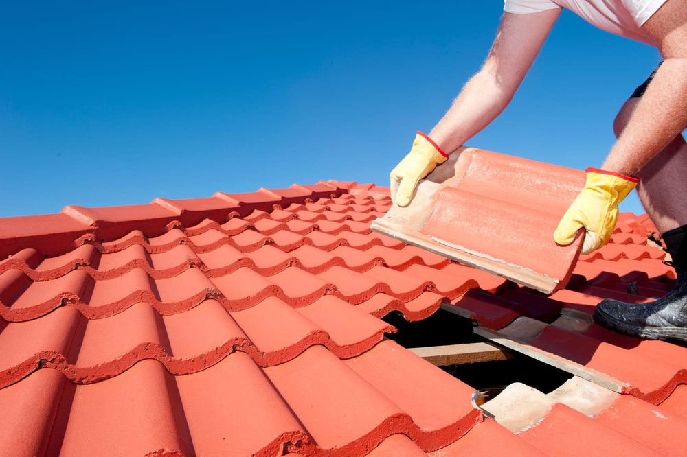 Walking a Tile Roof Without Breaking It — The Short Answer