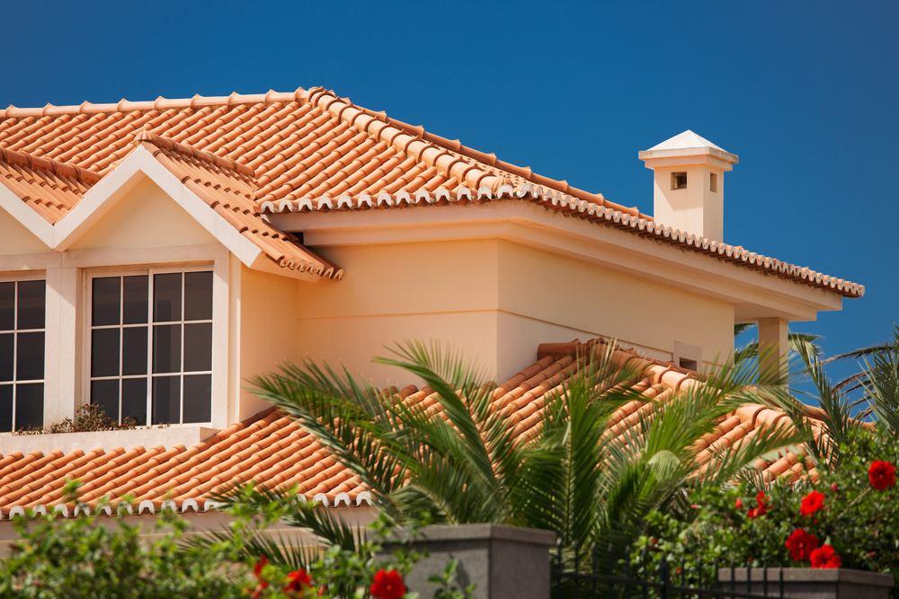 Walking a Tile Roof Without Breaking It — Common Mistakes