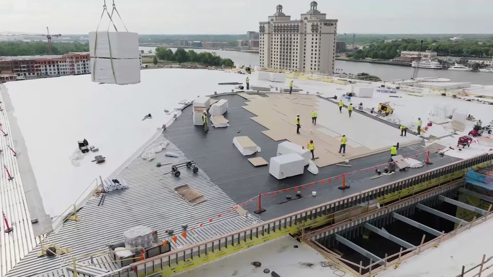 Mechanically Fastened vs Fully Adhered TPO — Costs and Timelines